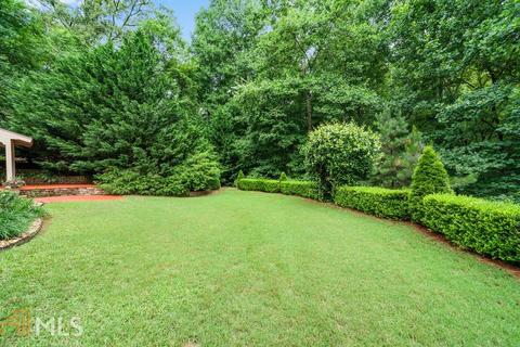 145 Hammersmith Dr, Suwanee, GA 30024 photo 10
