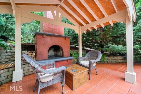 145 Hammersmith Dr, Suwanee, GA 30024 photo 9