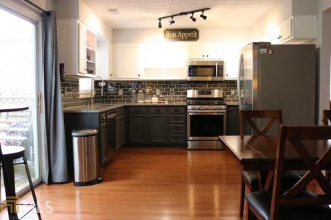 3020 Abbotts Pointe Dr, Duluth, GA 30097 photo 6