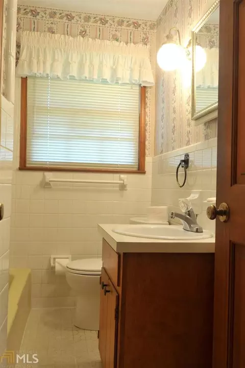 3920 Hillside Dr, Duluth, GA 30096 photo 17
