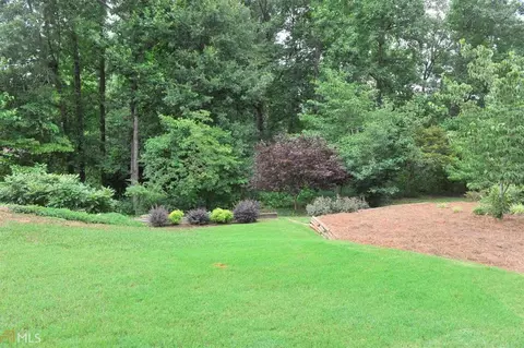 3920 Hillside Dr, Duluth, GA 30096 photo 3