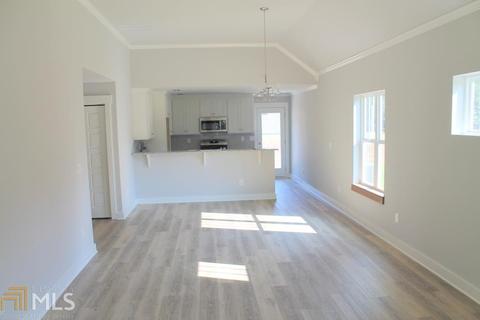 269 Hayes St, Toccoa, GA 30577 photo 4
