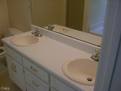 130 Windward Dr, Covington, GA 30016 photo 7