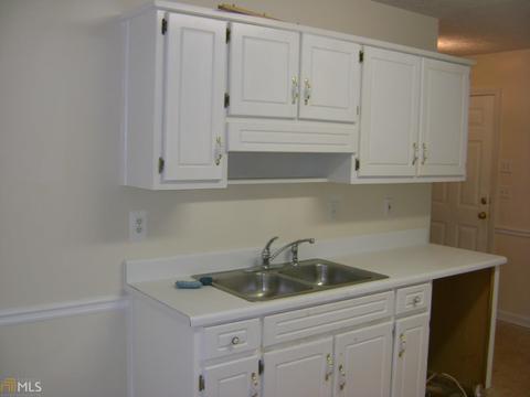 130 Windward Dr, Covington, GA 30016 photo 2