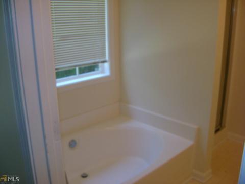 130 Windward Dr, Covington, GA 30016 photo 6