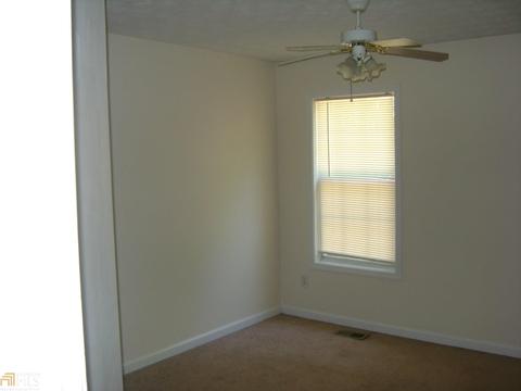 130 Windward Dr, Covington, GA 30016 photo 10
