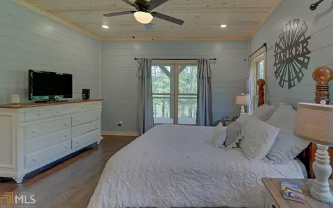 145 Bear Claw Ln, Tiger, GA 30576 photo 11