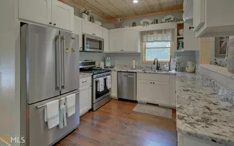 145 Bear Claw Ln, Tiger, GA 30576 photo 6