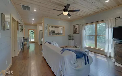 145 Bear Claw Ln, Tiger, GA 30576 photo 9