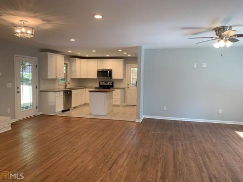 199 Valley Dr, Toccoa, GA 30577 photo 9
