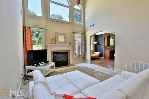2070 Pinehurst View Dr, Grayson, GA 30017 photo 10