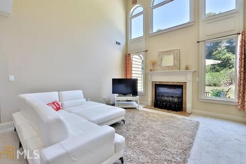 2070 Pinehurst View Dr, Grayson, GA 30017 photo 9