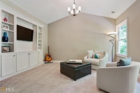 2985 Skyland Dr, Chamblee, GA 30341 photo 13