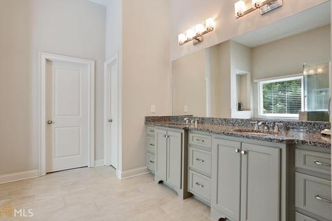 2985 Skyland Dr, Chamblee, GA 30341 photo 14
