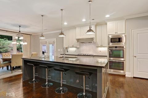 2985 Skyland Dr, Chamblee, GA 30341 photo 7