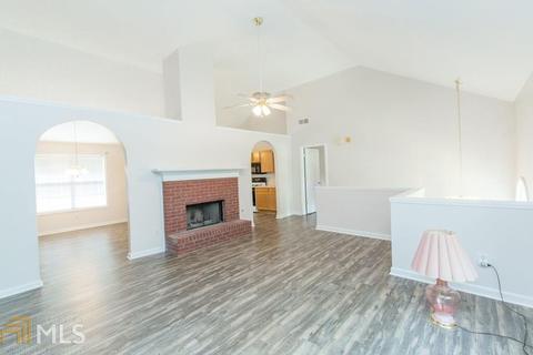 395 Flowers Dr, Covington, GA 30016 photo 8