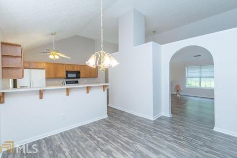 395 Flowers Dr, Covington, GA 30016 photo 12