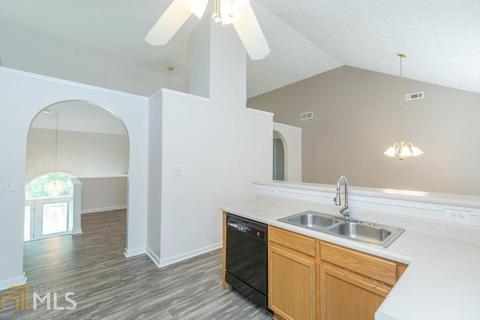 395 Flowers Dr, Covington, GA 30016 photo 10