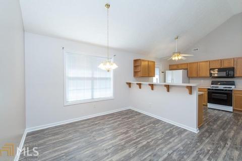 395 Flowers Dr, Covington, GA 30016 photo 11