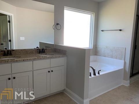 231 Dixon Cir, Williamson, GA 30292 photo 11
