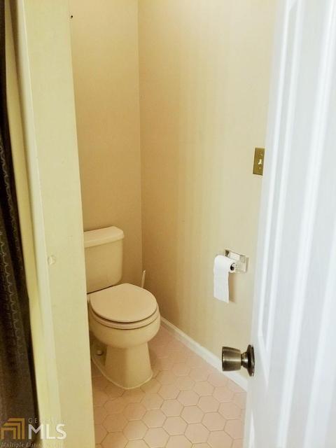 180 Wagon Wheel Dr, Rex, GA 30273 photo 17