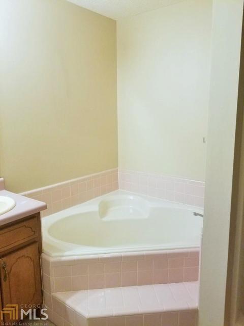 180 Wagon Wheel Dr, Rex, GA 30273 photo 15
