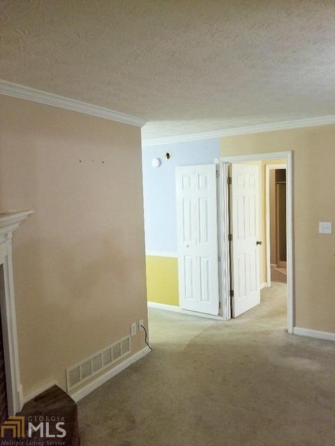 180 Wagon Wheel Dr, Rex, GA 30273 photo 3