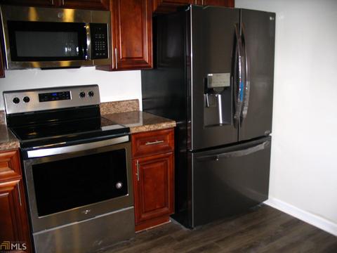 4551 Ruby Rd, Stone Mountain, GA 30083 photo 6