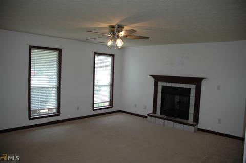 300 Merrybrook Dr, Lagrange, GA 30240 photo 10