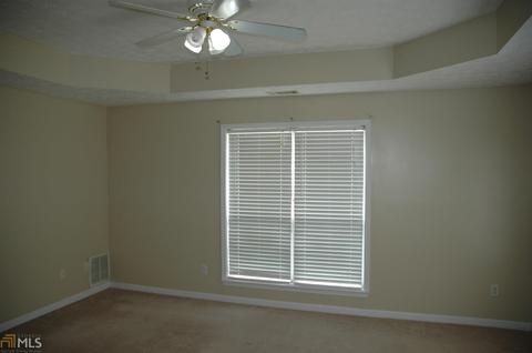 300 Merrybrook Dr, Lagrange, GA 30240 photo 4
