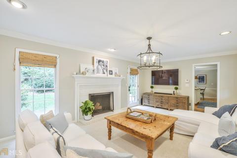 6840 Wright Rd, Atlanta, GA 30328 photo 4