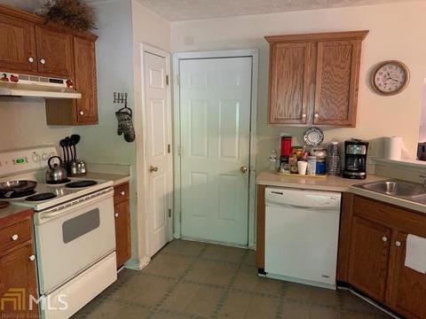 255 S Barbara Ln, Austell, GA 30168 photo 6