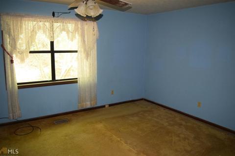 102 Cheyenne Dr, Lagrange, GA 30240 photo 9