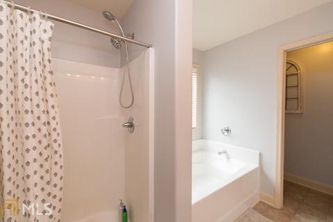 1809 Maxey Ln, Winder, GA 30680 photo 9