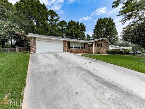 1968 Judith Ann Dr, Morrow, GA 30260 photo 3