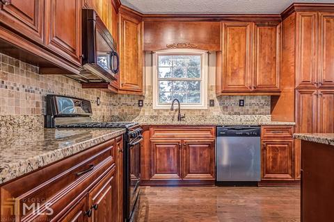 4792 Shay Ter, Buford, GA 30519 photo 9