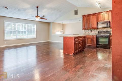4792 Shay Ter, Buford, GA 30519 photo 7