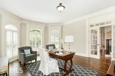 10040 Halstead Dr, Suwanee, GA 30024 photo 8