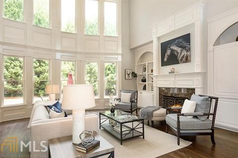 10040 Halstead Dr, Suwanee, GA 30024 photo 9