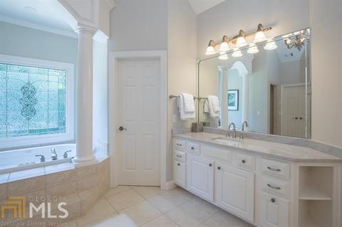 10040 Halstead Dr, Suwanee, GA 30024 photo 26