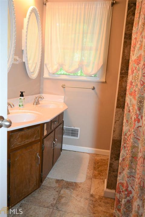 816 Piney Woods Dr, Lagrange, GA 30240 photo 20