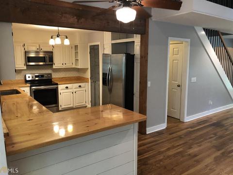 237 Malone Dr, Toccoa, GA 30577 photo 6