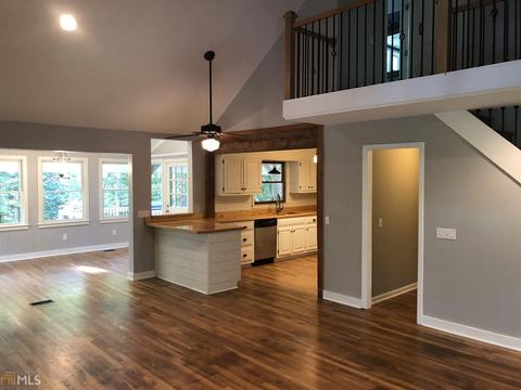 237 Malone Dr, Toccoa, GA 30577 photo 3