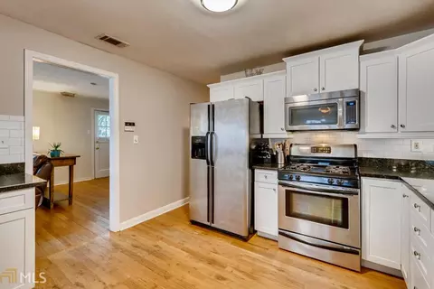 1868 Georgian Ter, Atlanta, GA 30341 photo 10