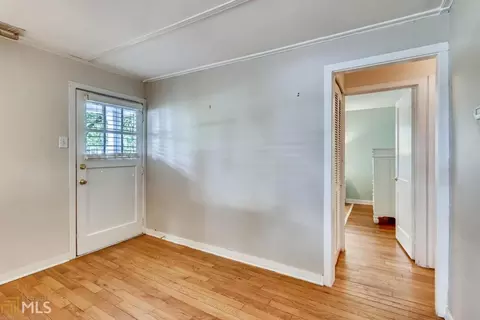 1868 Georgian Ter, Atlanta, GA 30341 photo 5