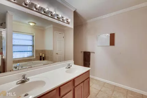 1868 Georgian Ter, Atlanta, GA 30341 photo 20