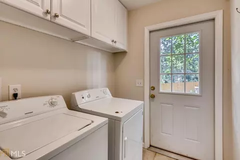 1868 Georgian Ter, Atlanta, GA 30341 photo 23
