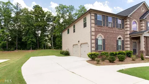 168 Traditions Ln, Hampton, GA 30228 photo 3