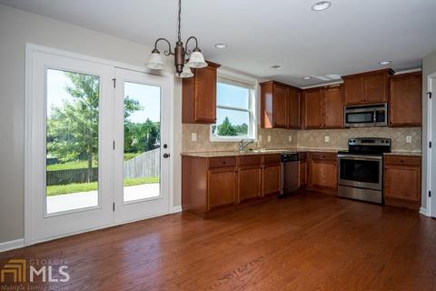 4302 Suwanee Mill Dr, Buford, GA 30518 photo 14