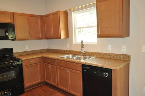 64 Flat Creek Dr, Lagrange, GA 30241 photo 7